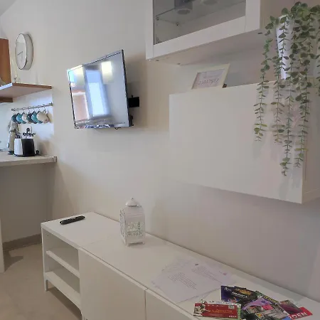 Casa Italo Apartment *